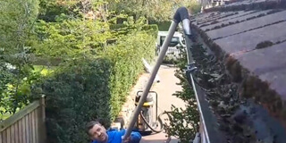 Gutter Cleaning Gutter Cleaning